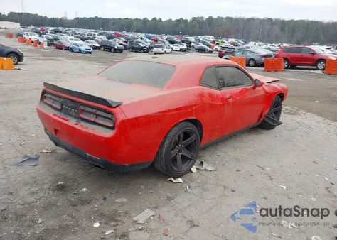 2017 Dodge Challenger Sxt z USA, uszkodzony, nr VIN 2C3CDZAG1HH652011